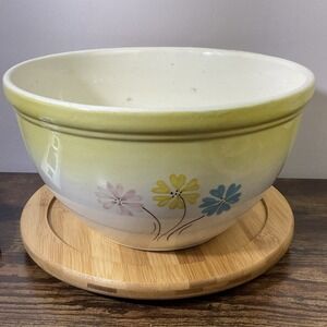 Hull Vintage Pottery Cinderella 9 1/2" Mixing Bowl Excellent Condition